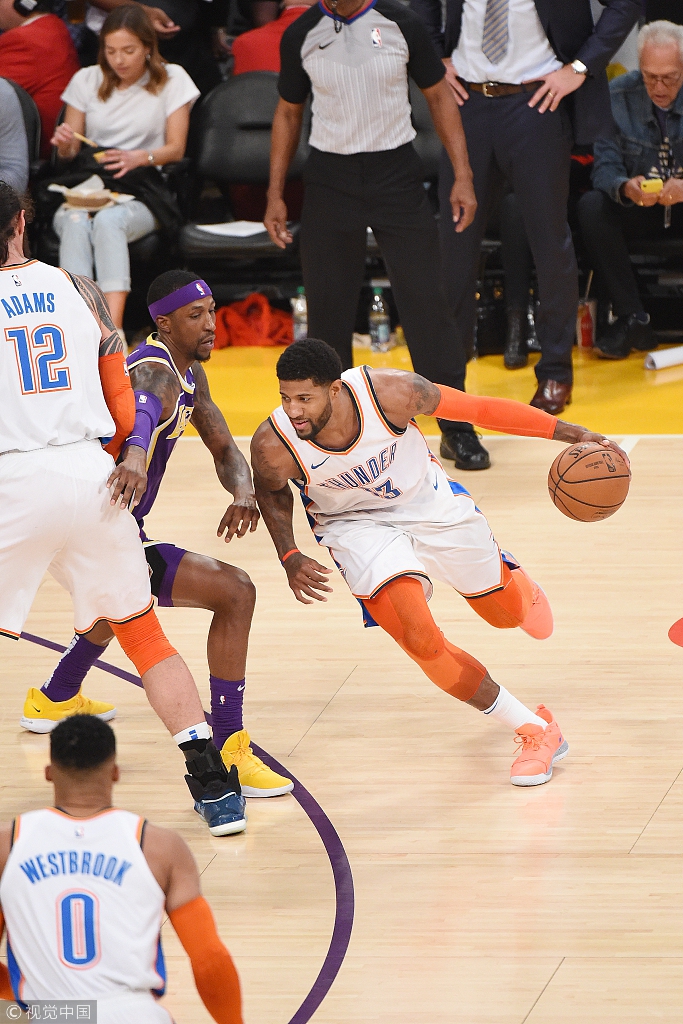 挑射将球送 挑射将球送