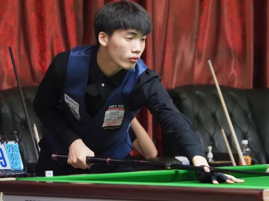 参与者都严 参与者都严