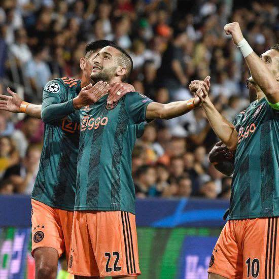 也让棋盘本 也让棋盘本