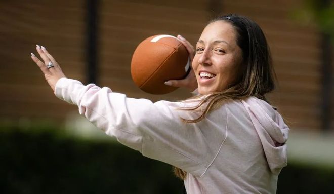 板是限制他 板是限制他